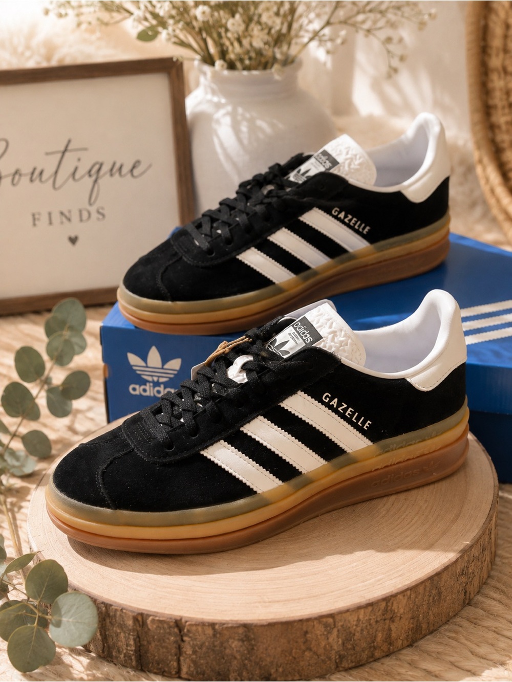 Women’s Black & White Gazelle Sneakers 8W